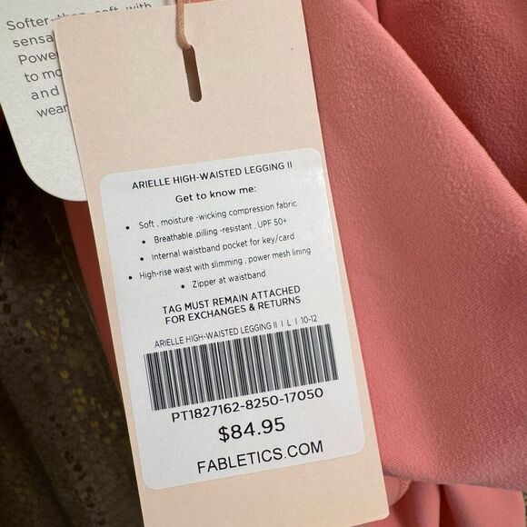 Demi Lovato Fabletics Peachy Pink Athletic Yoga Top Bottom Workout Set NWT - Picture 10 of 15